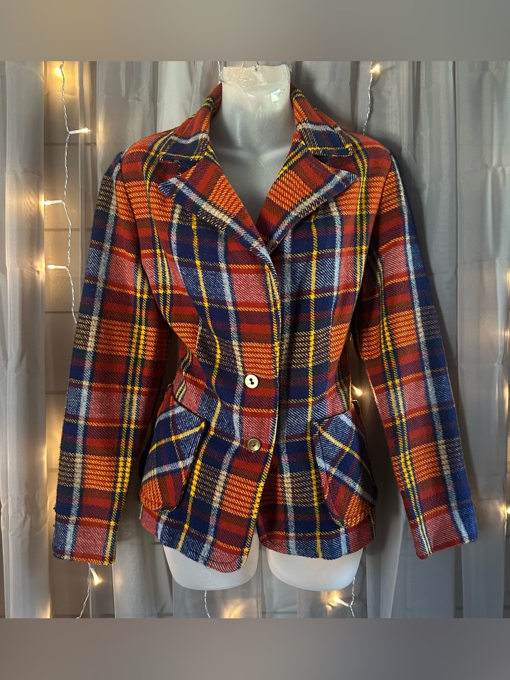 Vintage rainbow wool/wool blend? Women’s blazer Sz M no size/brand tag